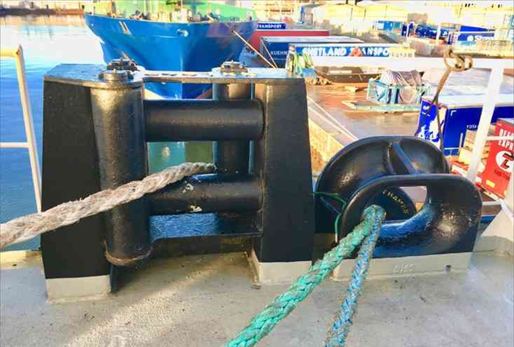 Marine Fairlead: guida alla funzione, costruzione e selezione del tipo