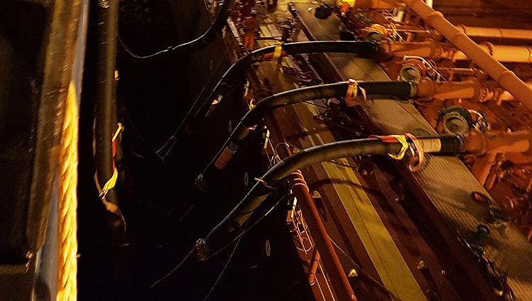 Tubo bunker marino STS: il 